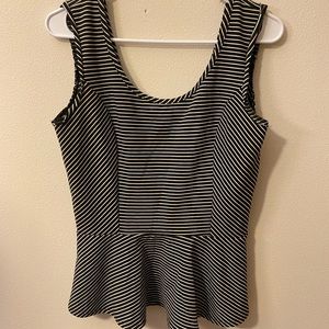 Brand: Eyelash. Size: L. Color: Black and white.